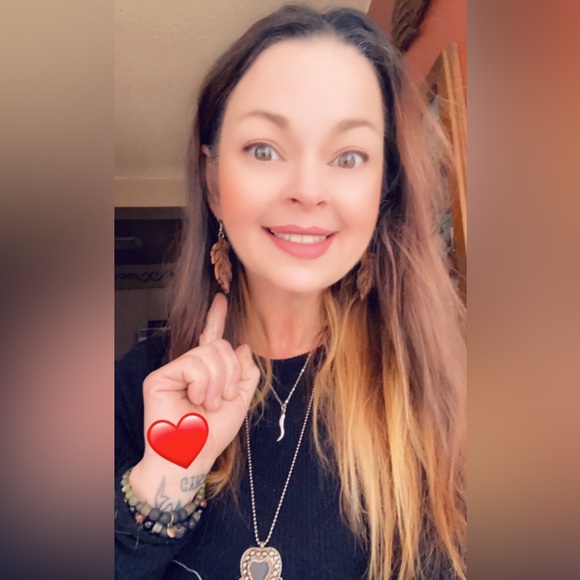 Meet your Posher, Laura - Picture 10 of 10